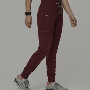 Figs zamora jogger burgandy pants (tall)